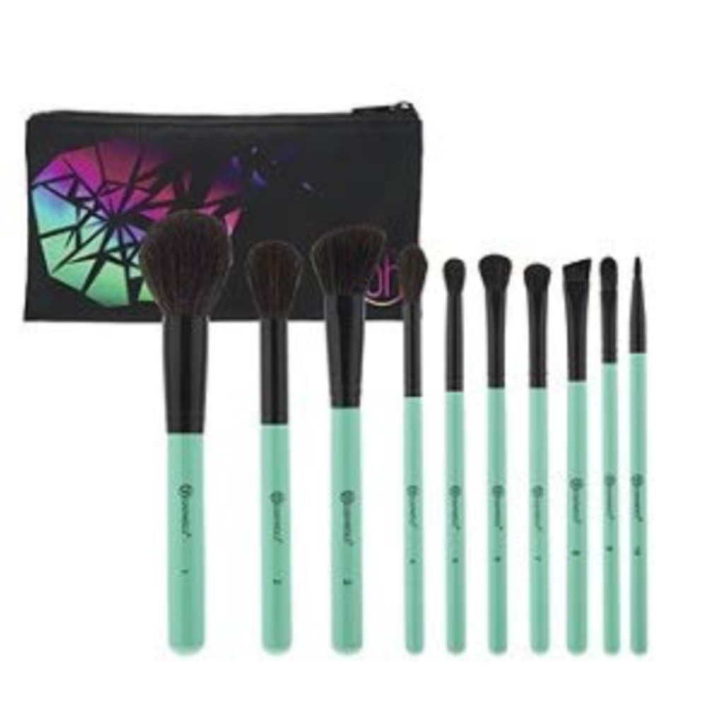 Aurora Lights - 10 Piece Brush Set w/ Cosmetic Bag